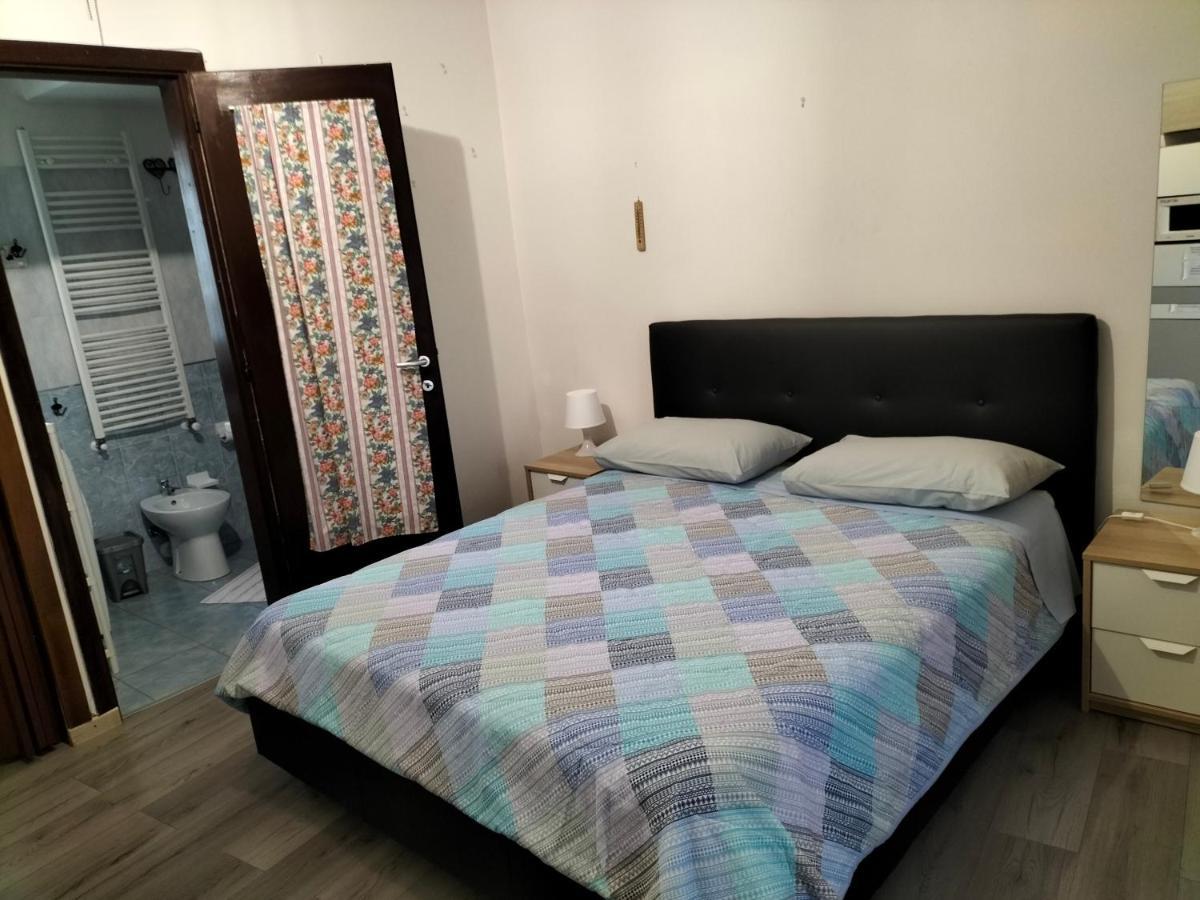 Affitti Brevi Ferrera Monolocale Ferrera 20 Minuti Da Rho Fiera E San Siro Apartment